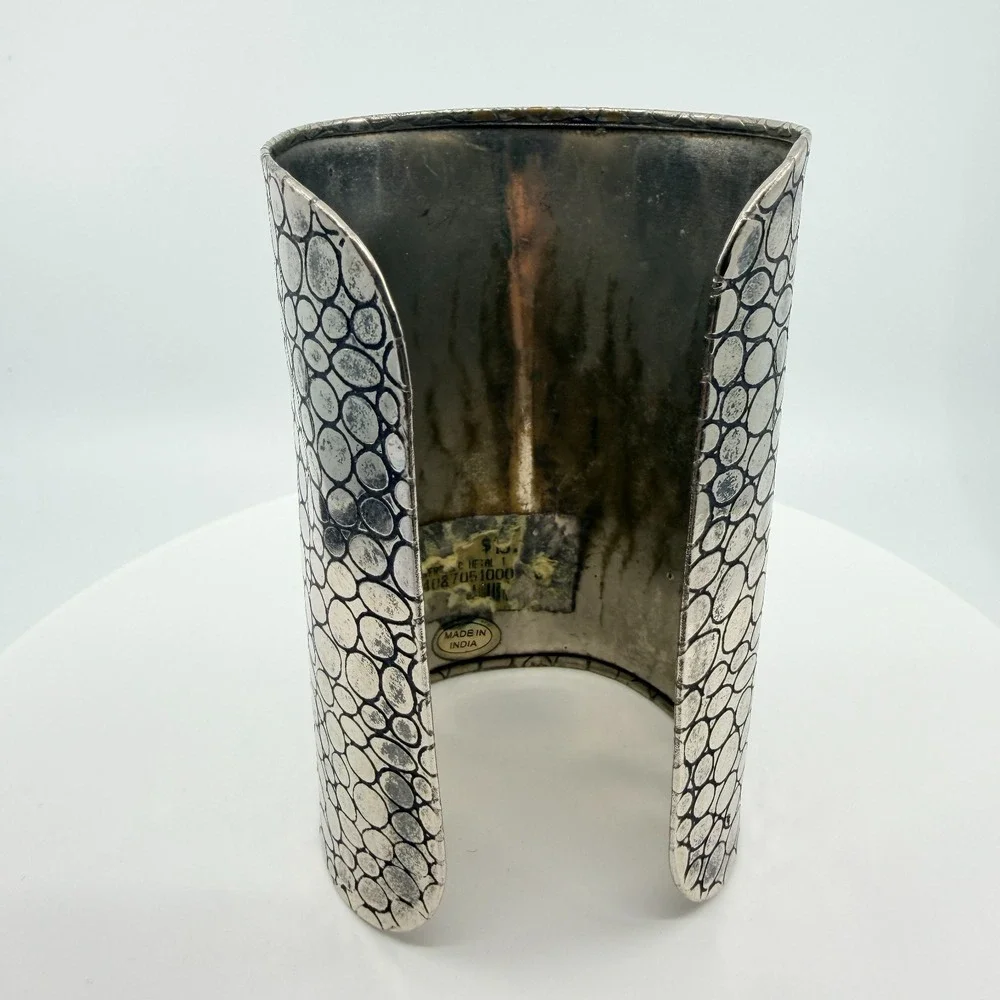 Vintage Silver Tone Tall Cuff Bracelet Embossed Pebble Pattern Modernist‎ Retro